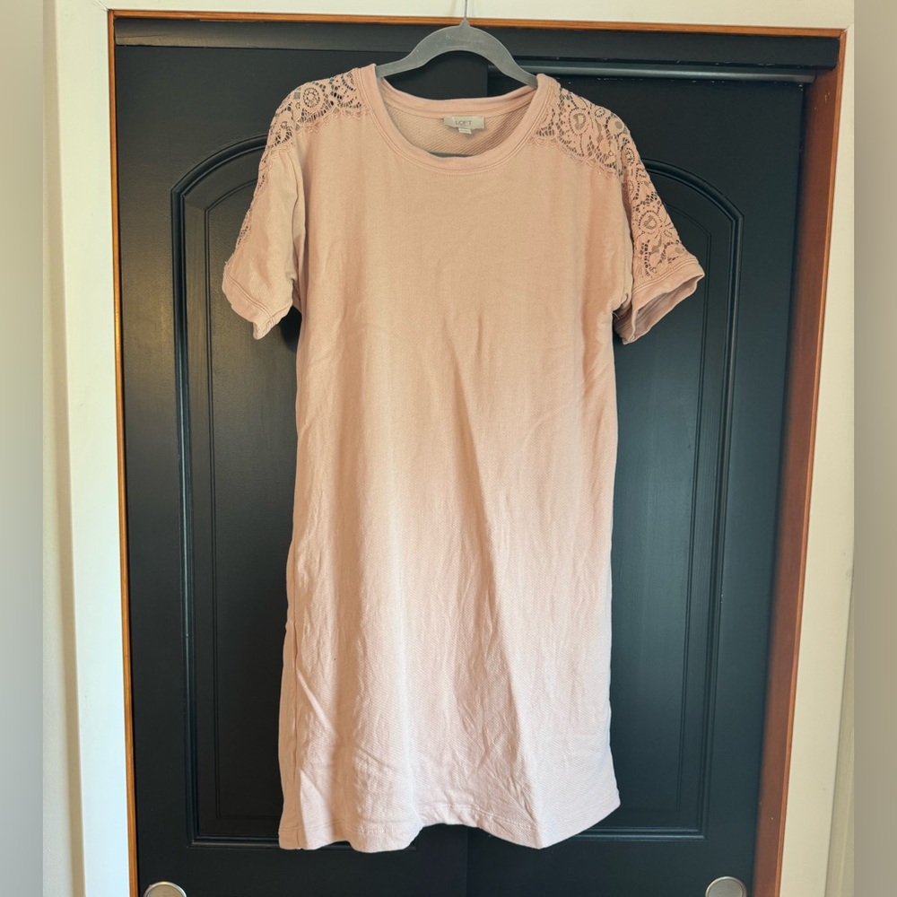 LOFT Pink Casual Short Sleeve Crew Neck Dress